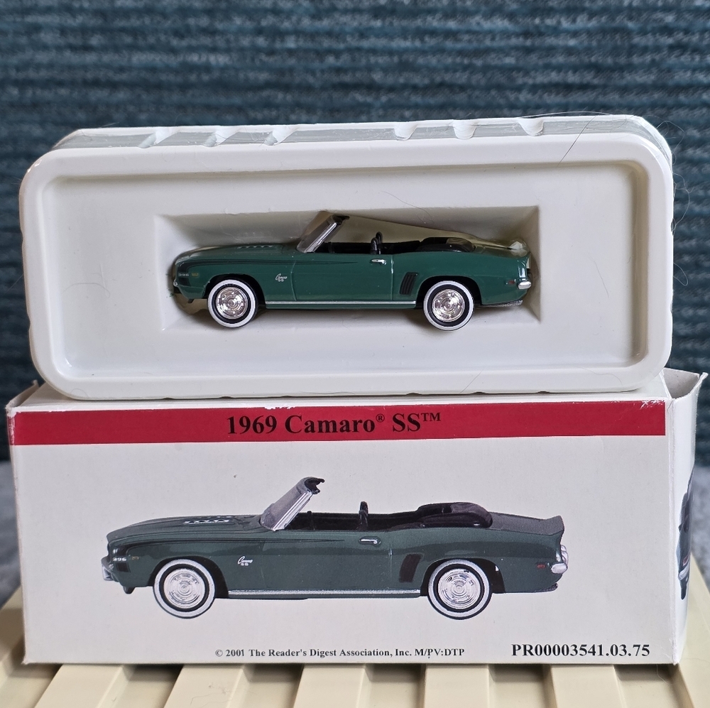 2001 Readers Digest Die Cast 1969 Camaro Toy Car - Picture 9 of 13